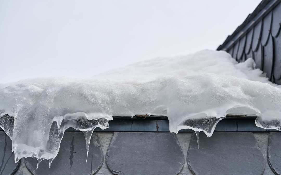 Protecting Your Roof and Gutters from the Cold